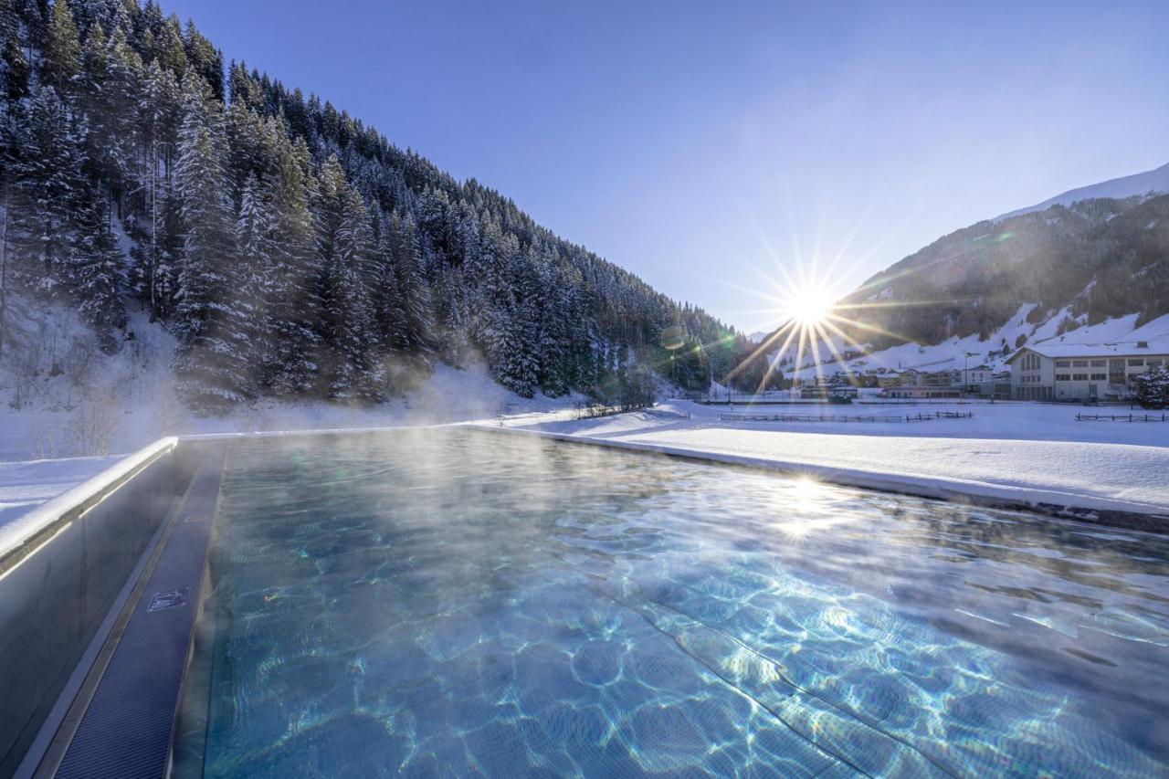 Natur- & Wanderhotel Tuxertal Kültér fotó