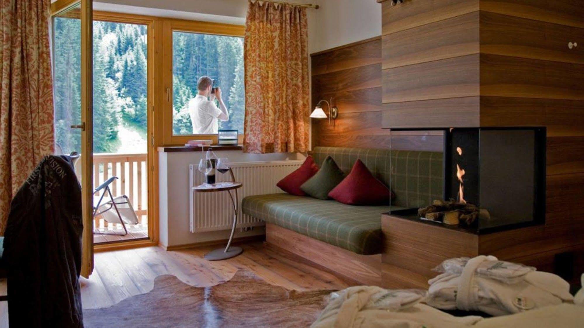 Natur- & Wanderhotel Tuxertal Kültér fotó
